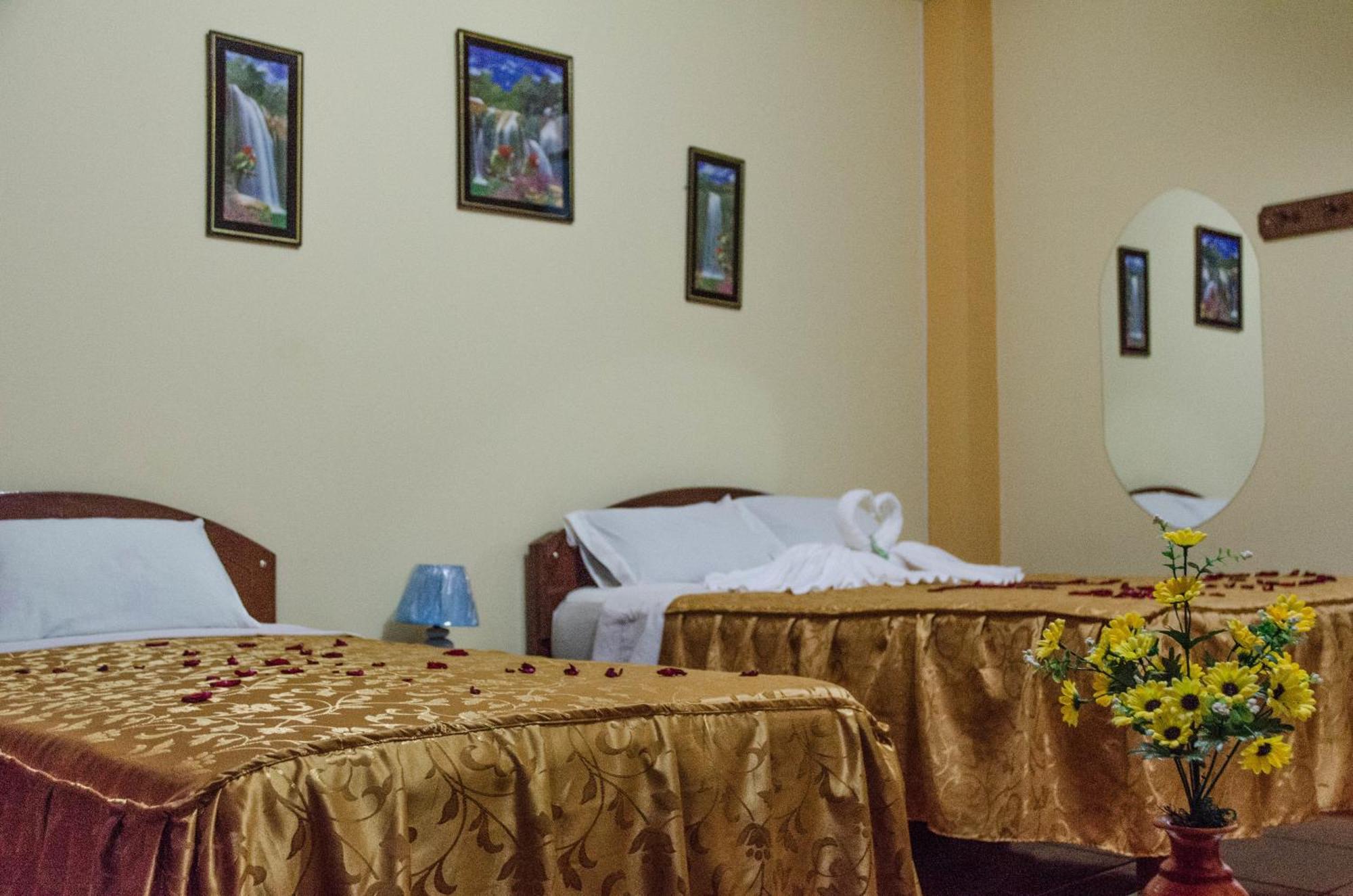 La Torre Inn Puerto Maldonado Habitación foto
